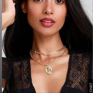 Lulu’s Afeni Gold Layered Choker